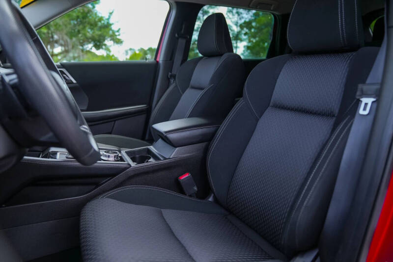 2022 Mitsubishi Outlander ES