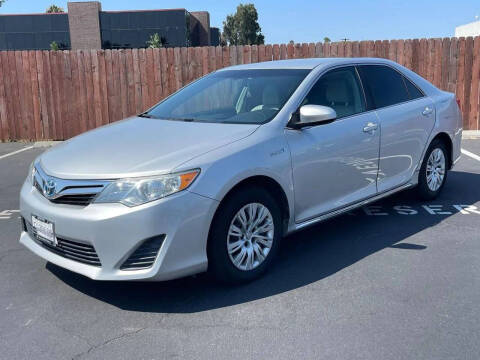 2014 Toyota Camry Hybrid