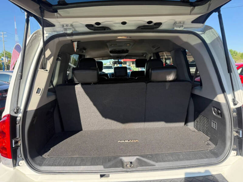 2015 Nissan Armada