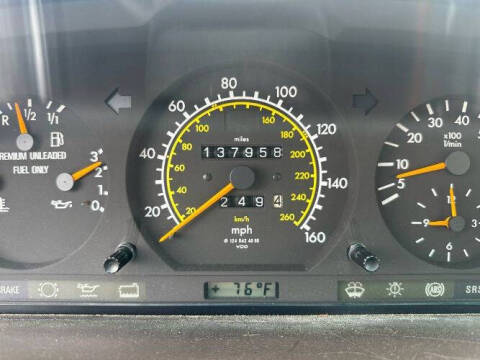 1995 Mercedes-Benz E-Class E 320