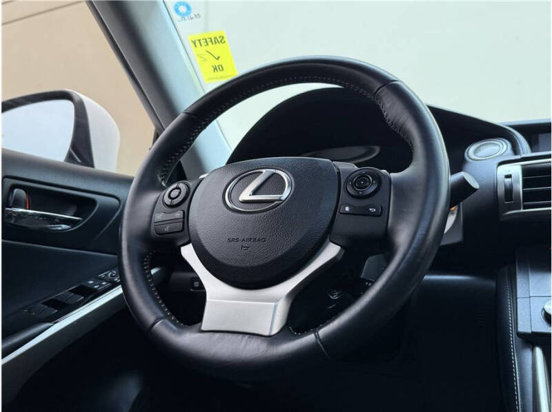2015 Lexus IS 250