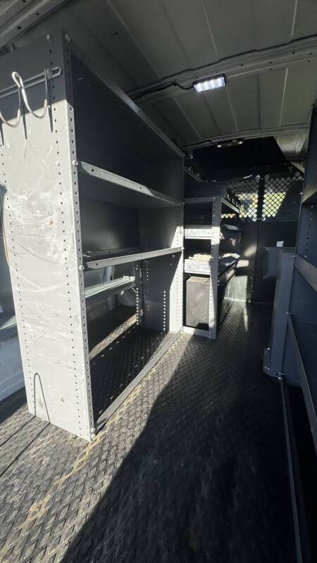 2017 Chevrolet Express 2500