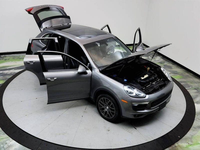 2016 Porsche Cayenne