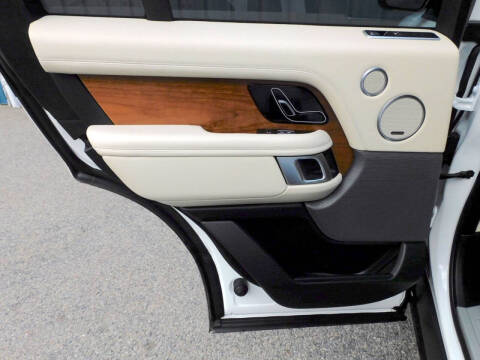 2021 Land Rover Range Rover P525 HSE Westminster Edition