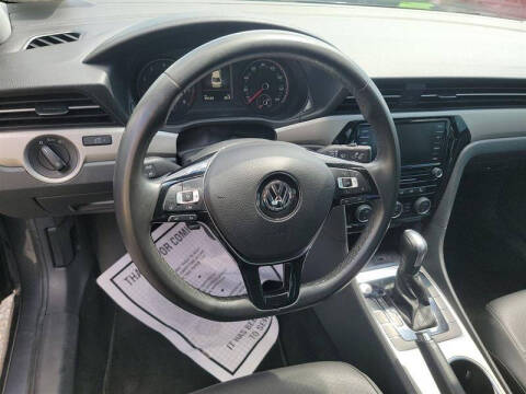 2022 Volkswagen Passat SE