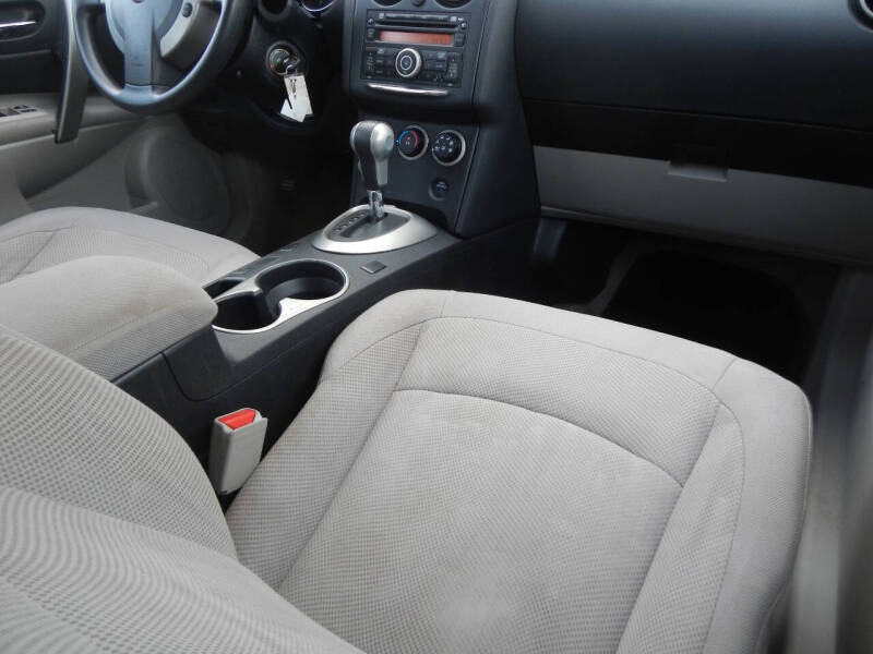 2012 Nissan Rogue S