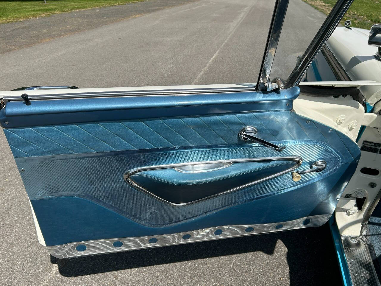 1959 Ford Fairlane 10