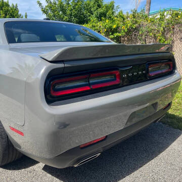 2019 Dodge Challenger SXT