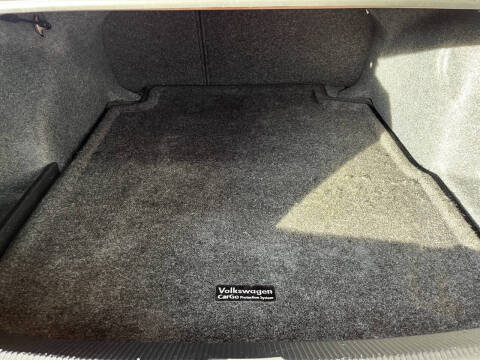 2015 Volkswagen Passat 1.8T Limited Edition