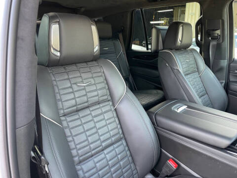 2023 Cadillac Escalade-V