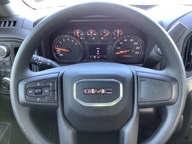 2025 GMC Sierra 1500 Pro