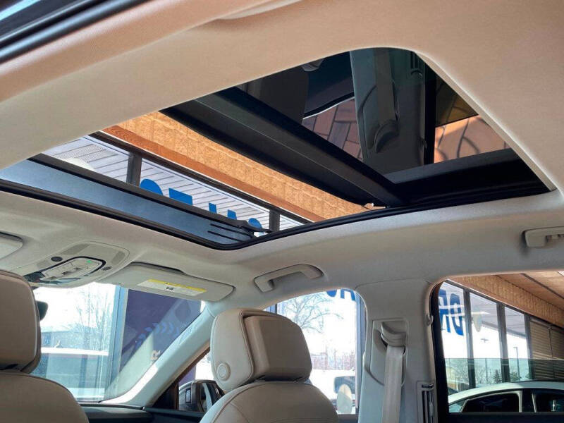 2019 Audi e-tron quattro Premium Plus