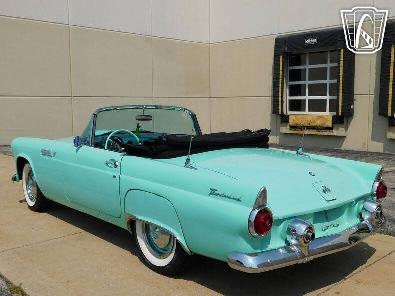 1955 Ford Thunderbird