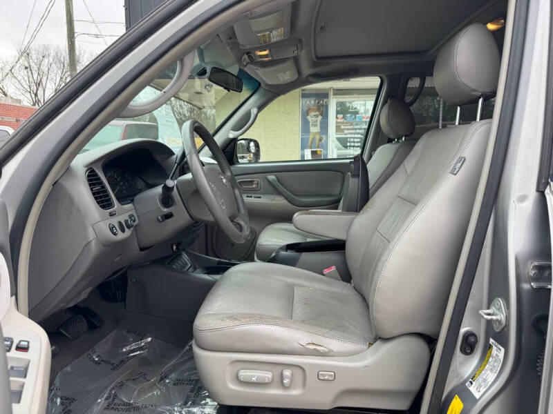 2006 Toyota Sequoia SR5