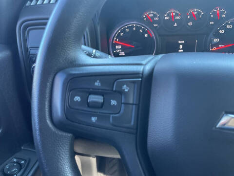 2023 Chevrolet Silverado 1500 Custom