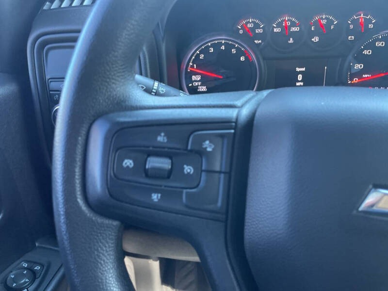 2023 Chevrolet Silverado 1500 Custom