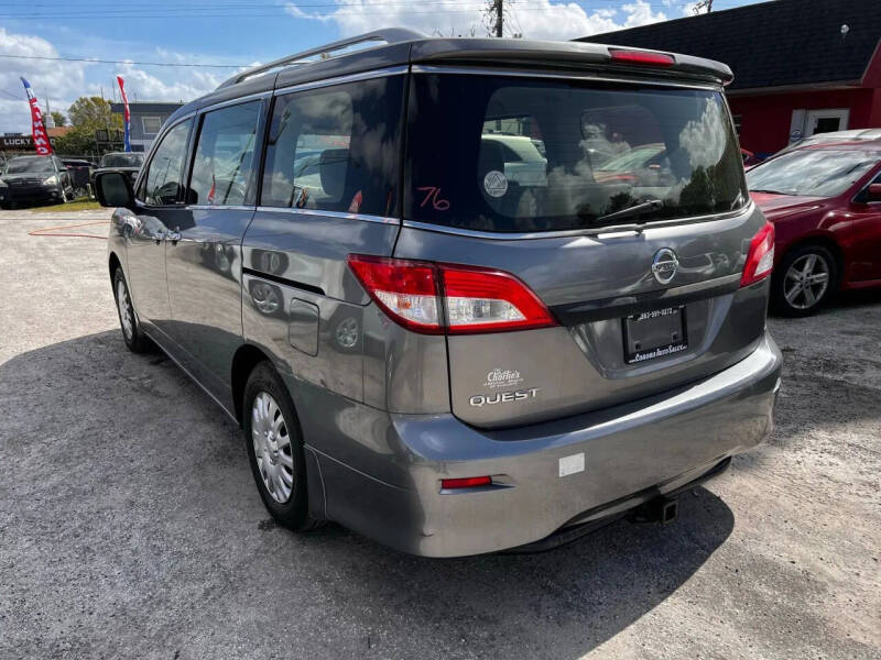 2015 Nissan Quest
