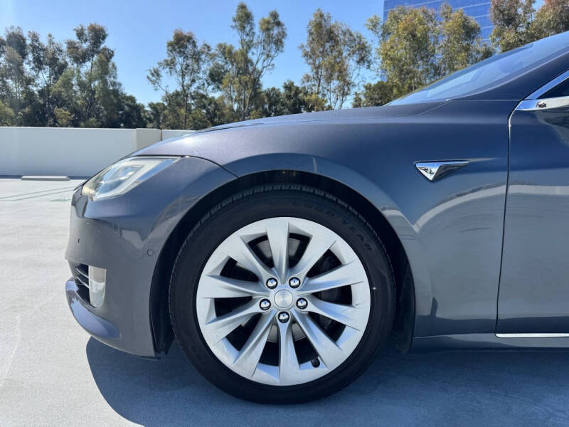 2017 Tesla Model S