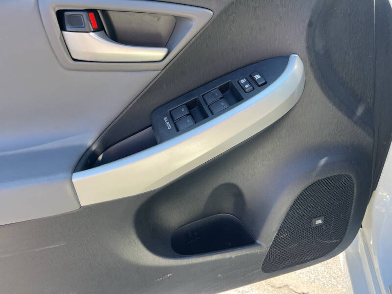 2015 Toyota Prius Four