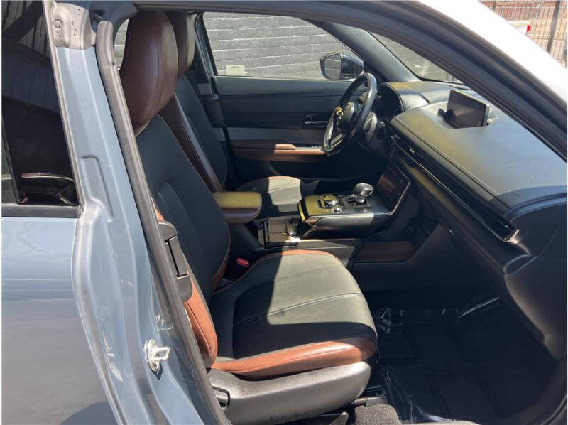 2022 Mazda MX-30 EV Premium Plus