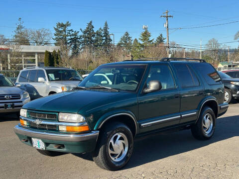 1998 Chevrolet Blazer for sale at ALPINE MOTORS in Milwaukie OR