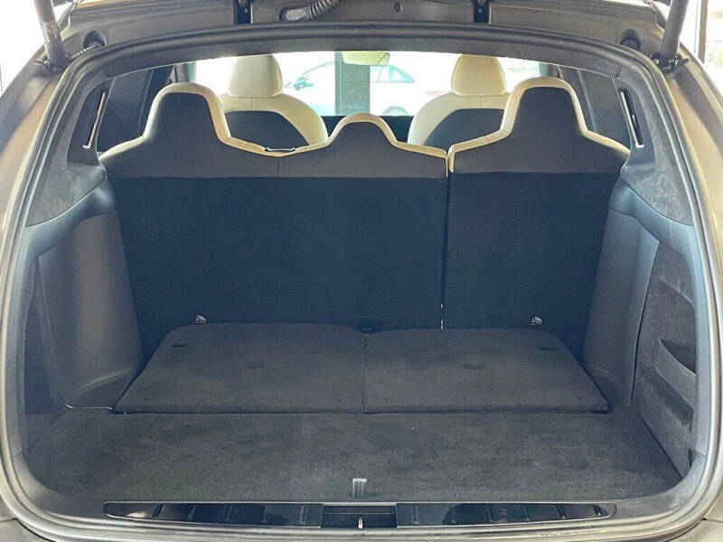 2023 Tesla Model X