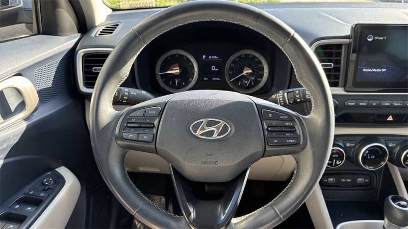 2022 Hyundai Venue Limited