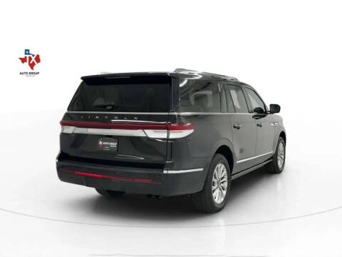 2023 Lincoln Navigator L Standard