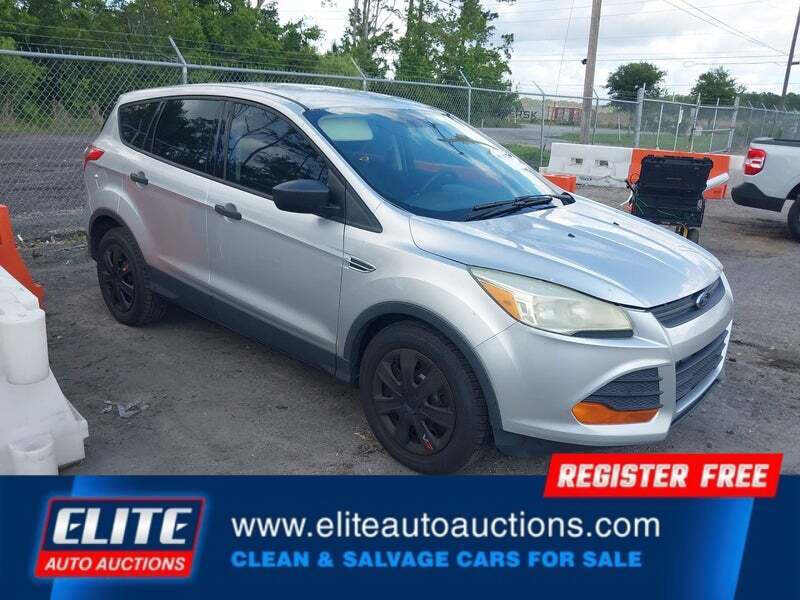 2016 Ford Escape S