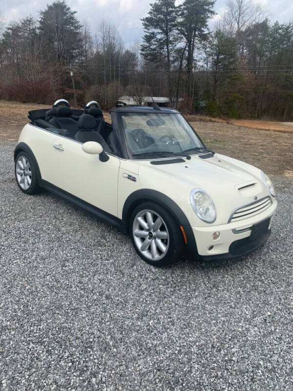 2006 MINI Cooper for sale at Bush Motors of Lenoir in Lenoir NC