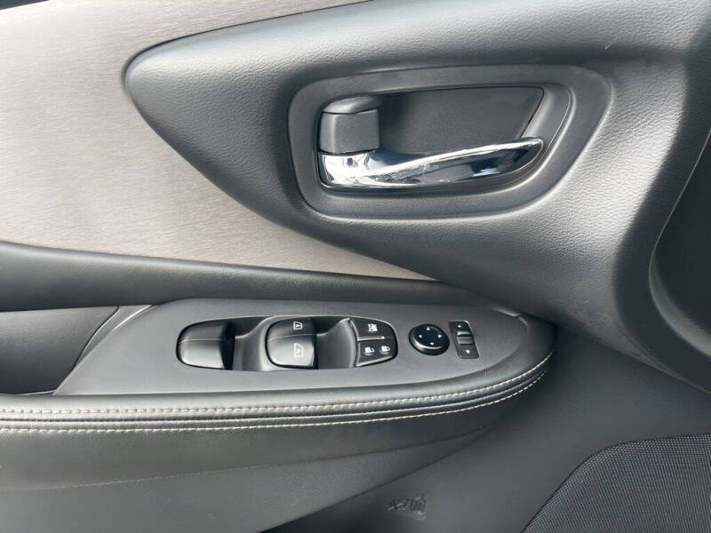 2023 Nissan Murano SV