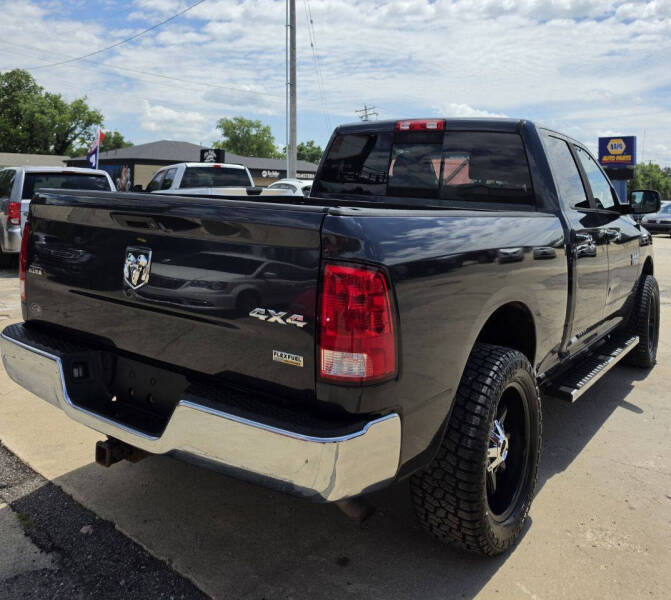 2016 RAM 1500 SLT