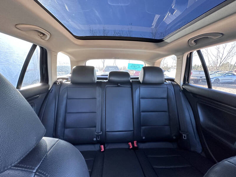 2011 Volkswagen Jetta SportWagen TDI