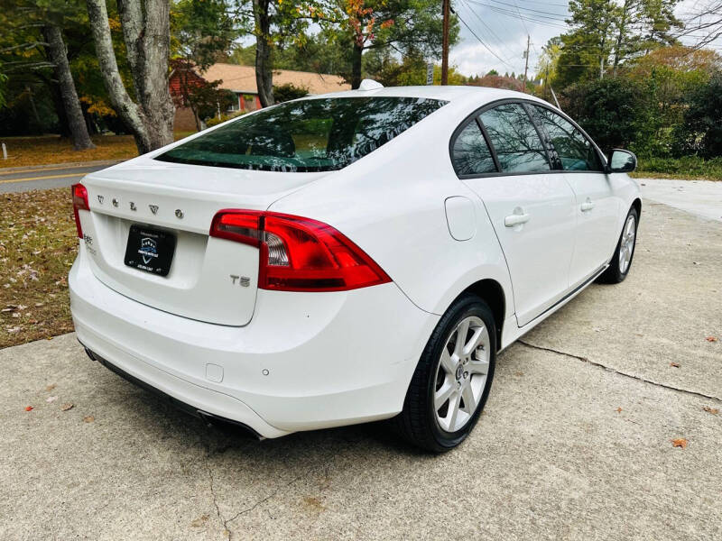 2015 Volvo S60 T5 photo 10