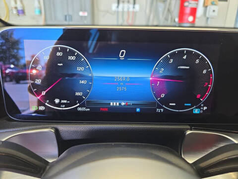 2025 Mercedes-Benz GLB GLB 250