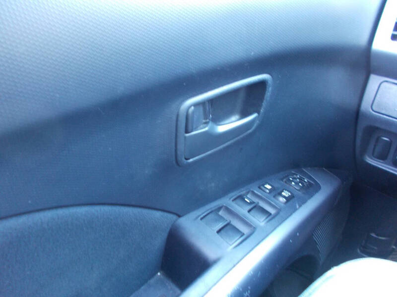 2008 Mitsubishi Outlander SE