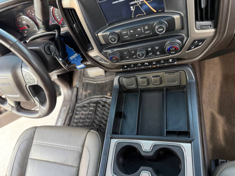 2015 GMC Sierra 2500HD Denali