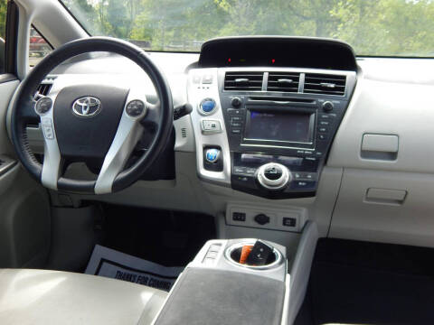 2013 Toyota Prius v