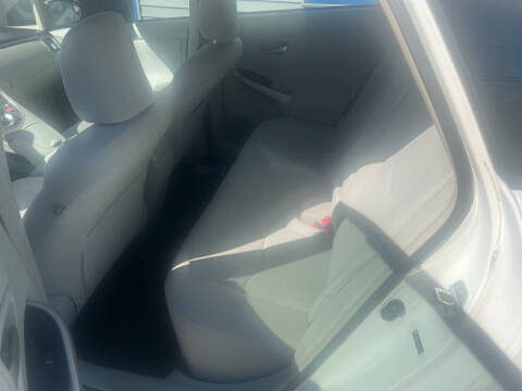 2012 Toyota Prius Two