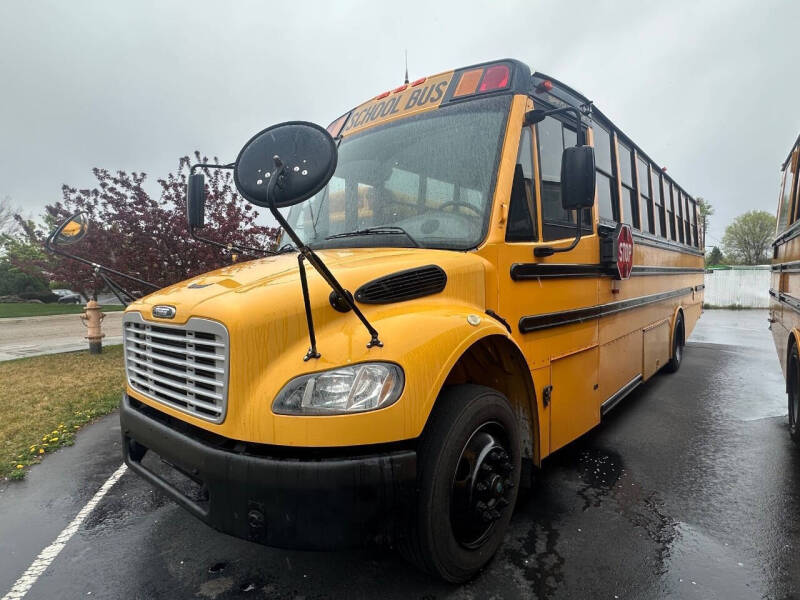 2009 Freightliner B2 Chassis