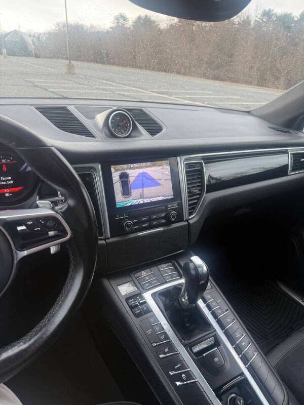 2017 Porsche Macan S