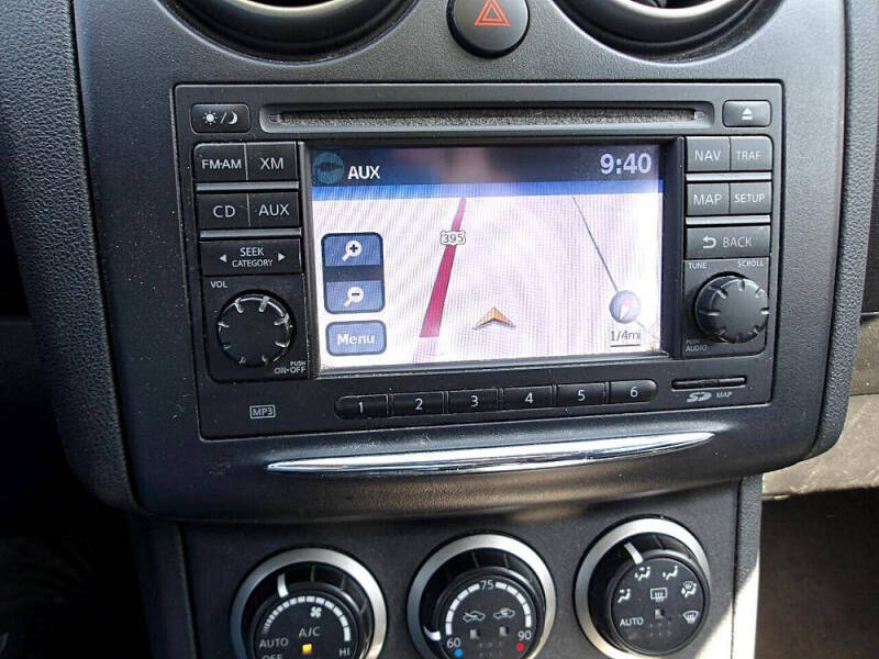 2011 Nissan Rogue SV