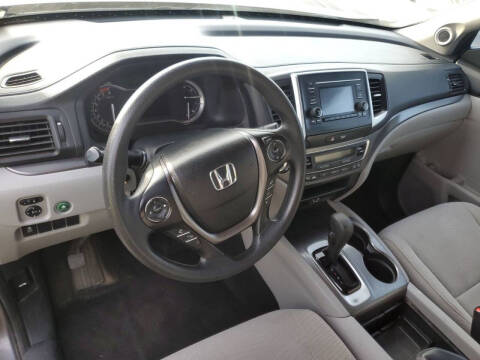 2017 Honda Pilot LX