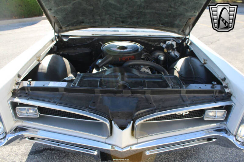 1966 Pontiac Grand Prix