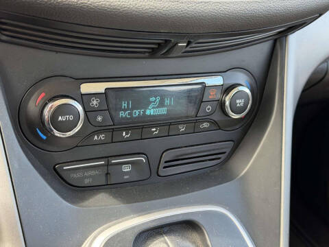 2014 Ford C-MAX Hybrid SE