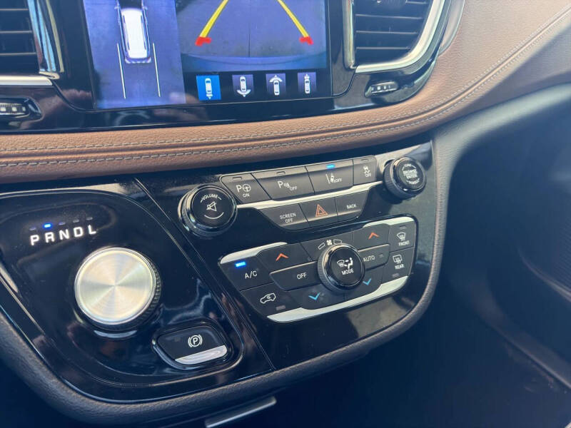 2017 Chrysler Pacifica Limited