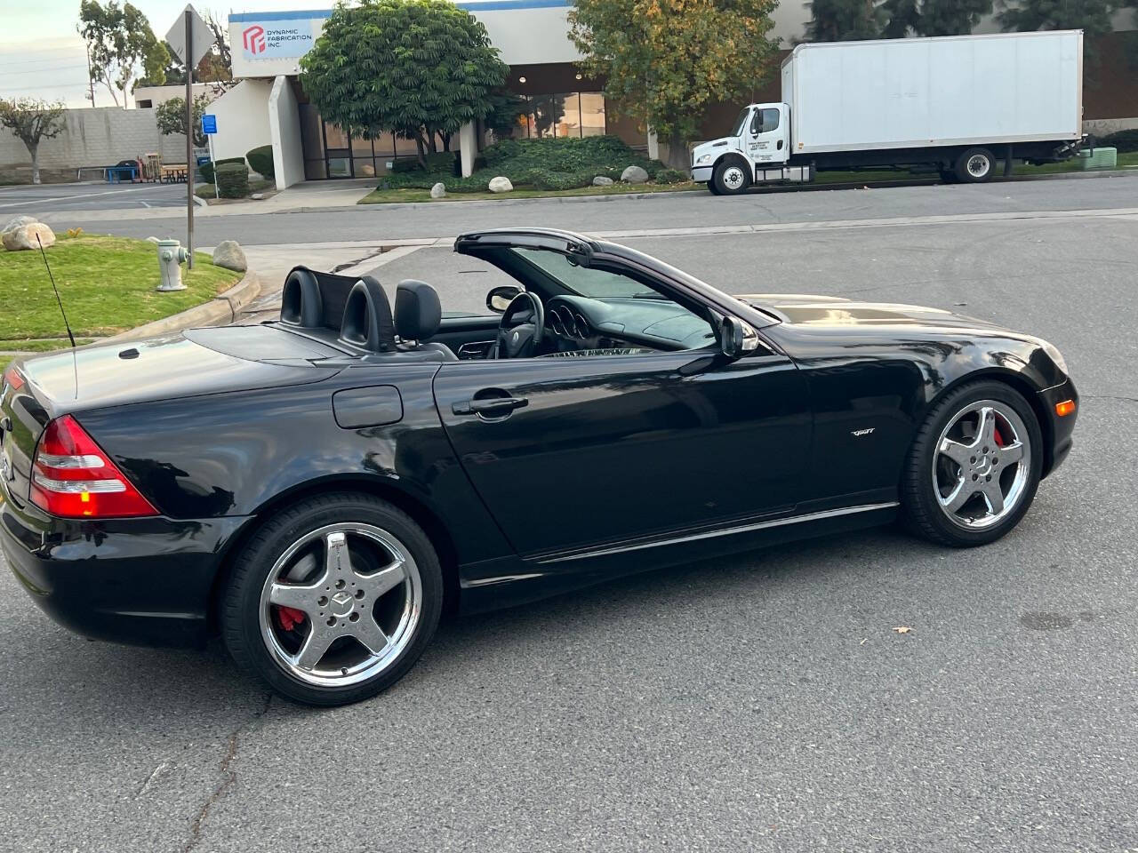 2001 Mercedes-Benz SLK for sale at ZRV AUTO INC in Brea, CA