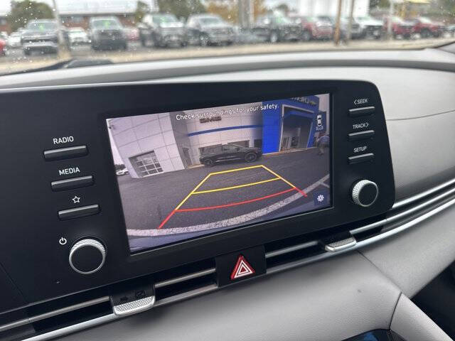 2022 Hyundai Elantra