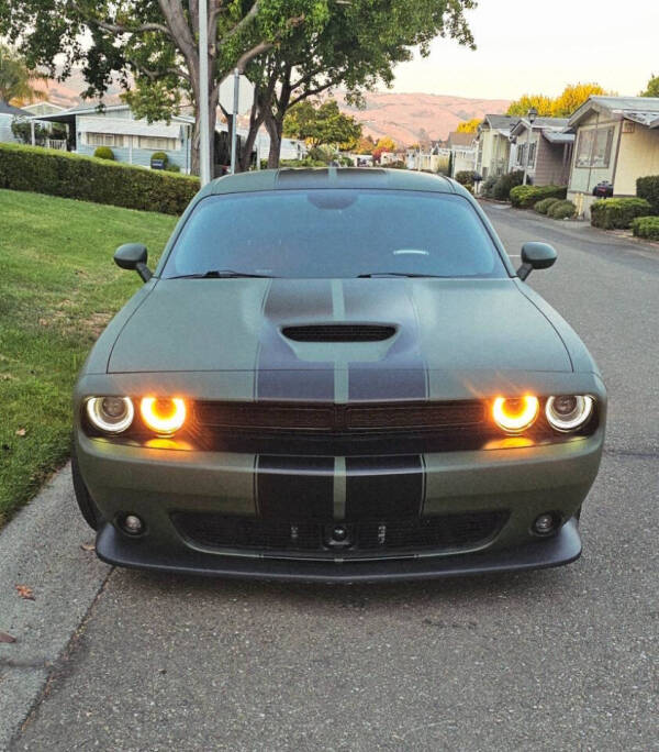 2015 Dodge Challenger SRT 392