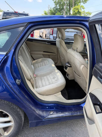 2013 Ford Fusion SE